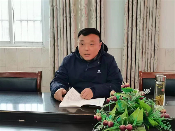 学习二十大，奋进新学期——盱眙县铁佛中心小学党支部召开党员冬训动员会