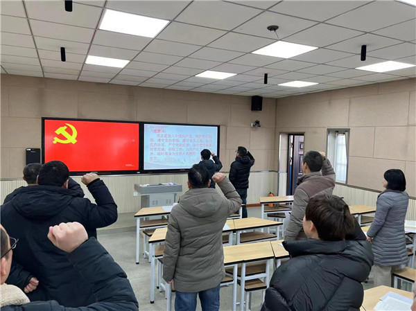 盱眙县明祖陵中学党支部开展党员冬训集中学习活动