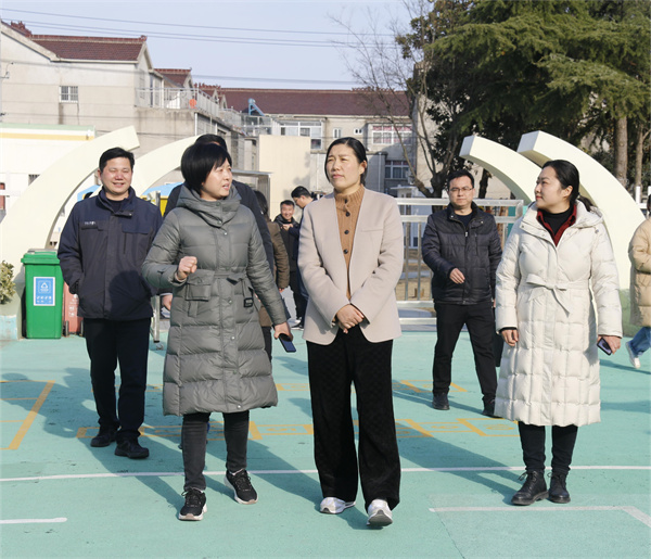 县领导调研古桑街道中心幼儿园高质量发展工作