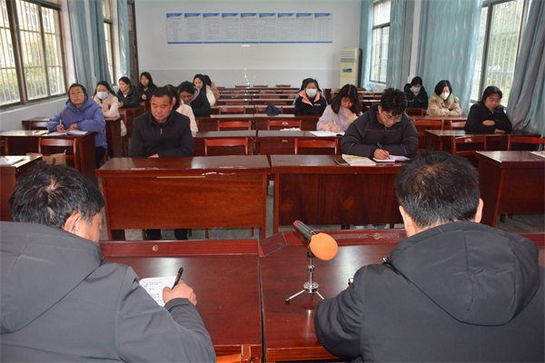 盱眙县天泉湖镇中心小学开展六年级教学质量提升研讨活动