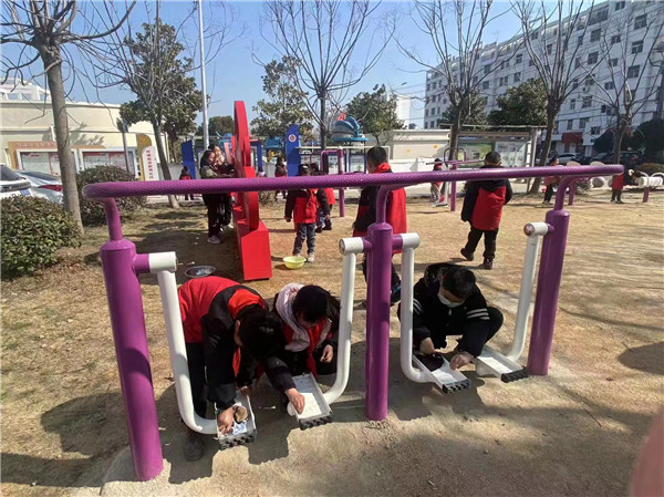 盱眙县盱城街道中心小学开展“学雷锋 树新风”志愿服务活动