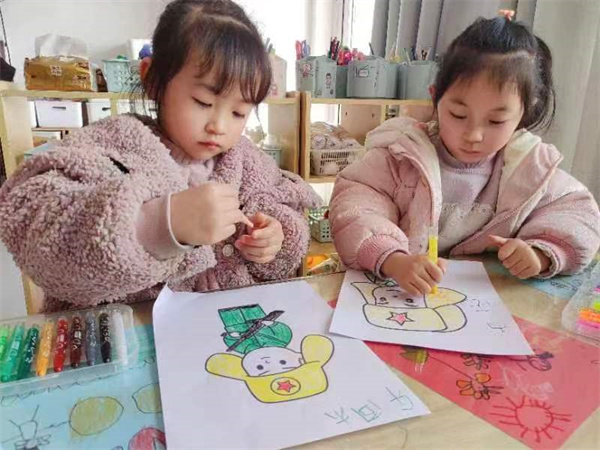 学雷锋 树新风——盱眙县盱城街道中心幼儿园开展学雷锋主题教育活动