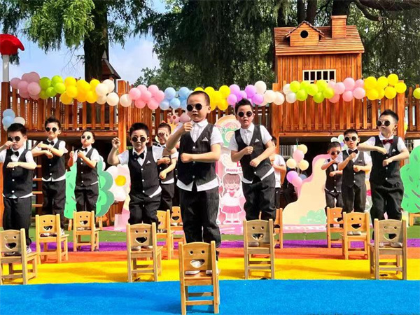 “奋进新时代，争做好队员”——盱眙县河桥中心小学举行六一儿童节文艺汇演