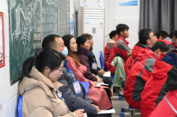 盱眙县第二中学开展初三家长开放日活动