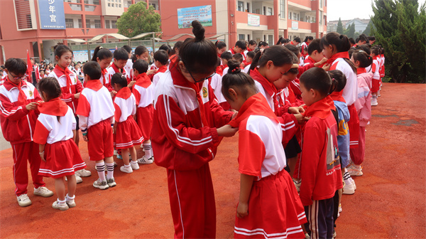 童心向党立志向 古小少年向未来——盱眙县古桑中心小学举行2024年一年