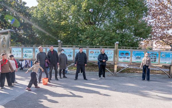 飞扬童年 跃动精彩