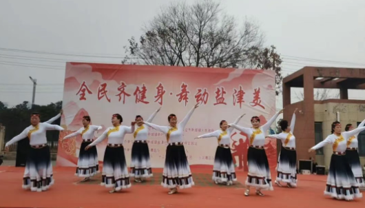 仪征市新城镇盐津社区：全民齐健身 舞动盐津美
