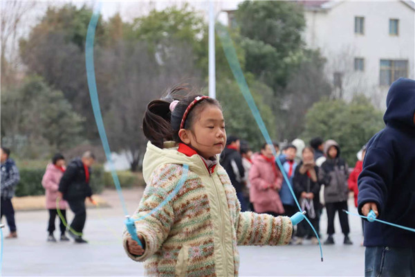 冬日赛场燃活力——盱眙县河桥中心小学元旦冬季三项赛超精彩