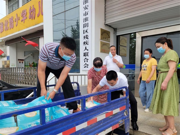 疫情无情，人间有爱