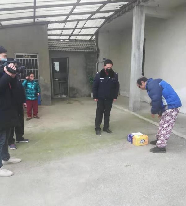镇江丹徒谷阳贫困残疾人执意为武汉捐赠爱心款受点赞