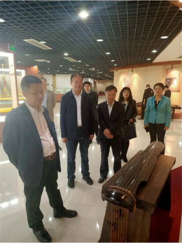 省轻工业行业协会会长蒋金华来泰兴调研