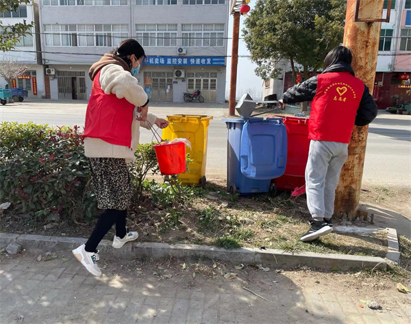 盱眙县兴隆乡中心幼儿园“学雷锋，进社区” 卫生大扫除志愿服务活动