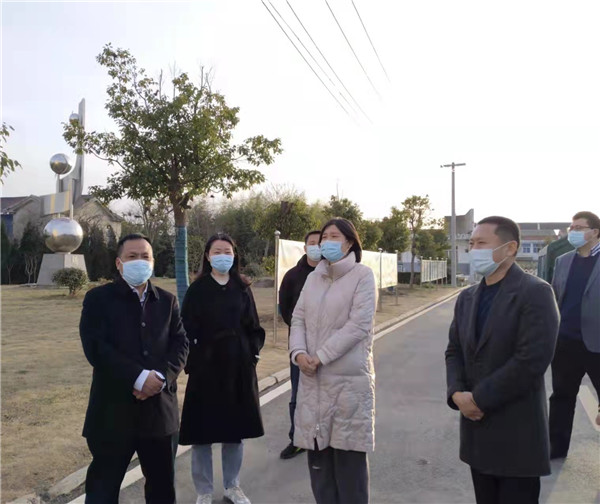 盱眙县副县长陈俊深入天泉湖中学调研