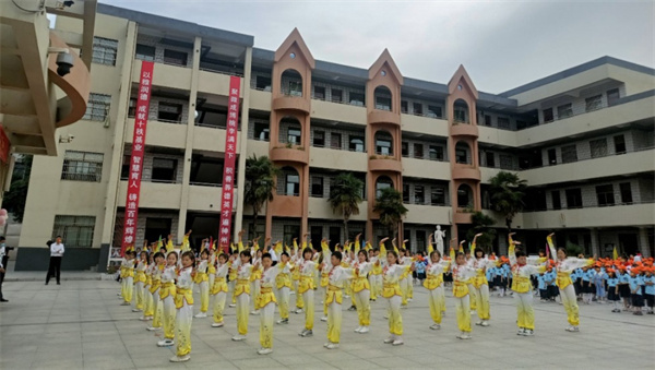 图片37.jpg