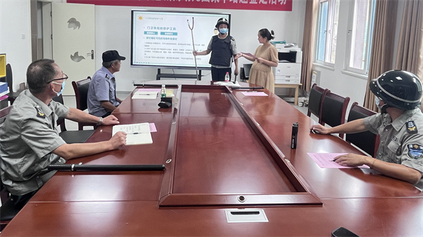 “开展门卫培训，筑牢安全防线”——盱眙县城南中心幼儿园开展门卫培训活动