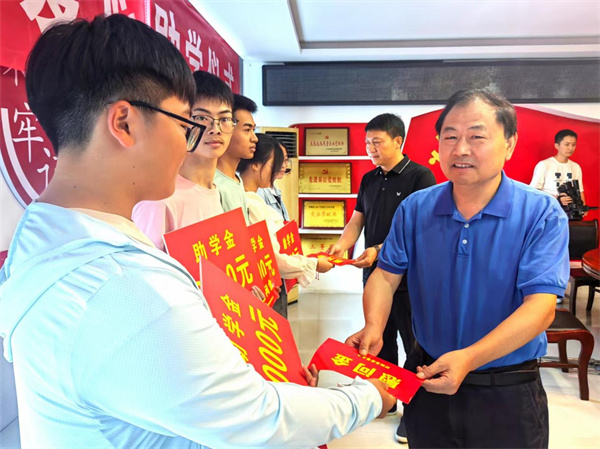 图片2.jpg