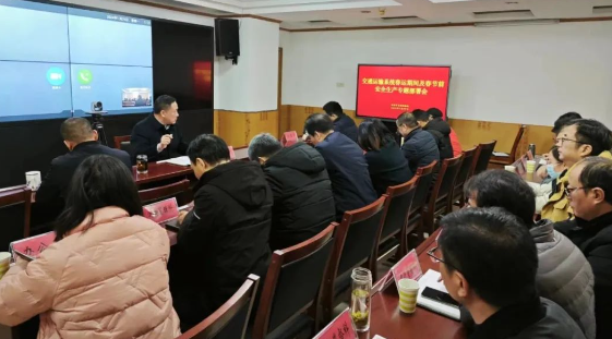 仪征交通运输局：节前检查不停歇 织密扎牢安全网