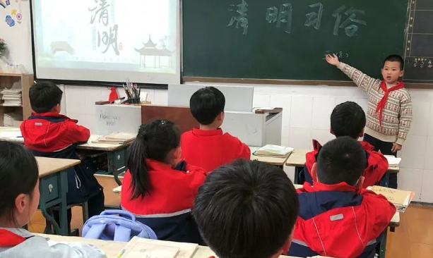 扬州美琪学校：春暖花开忆清明 传统习俗共传承