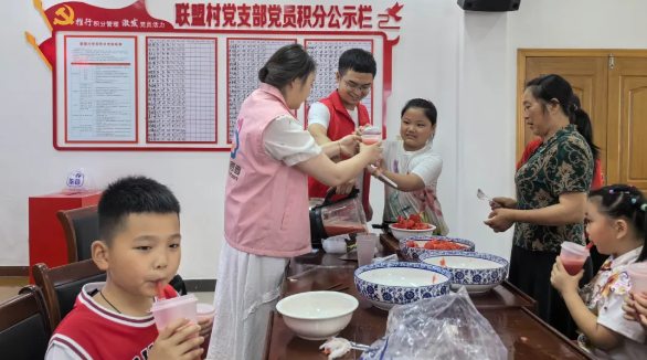 仪征市新集镇联盟村：开展“炫彩夏日 缤纷大暑”系列活动