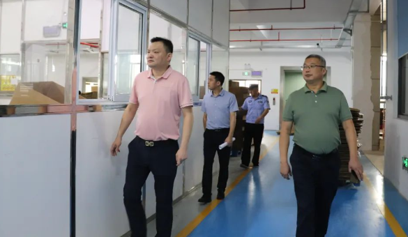 仪征市刘集镇：绷紧“安全弦” 把好“节前关”