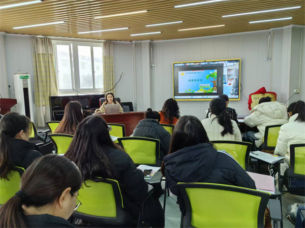 淮安市王晓亮网络名师工作室”开班仪式暨第一次研修活动