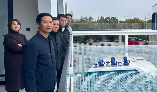 仪征枣林湾：刘昌金带队调研少间民宿项目推进情况