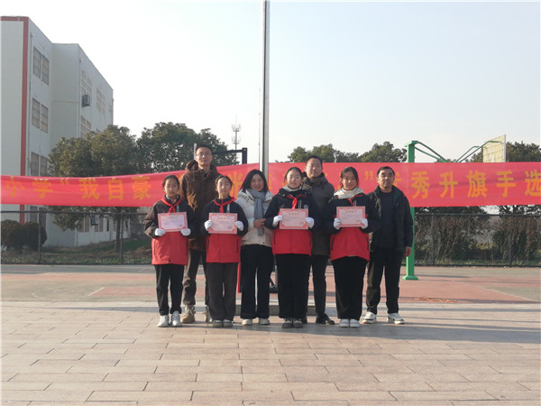 53d1de3635373e9e5280d49f660d4a8.jpg