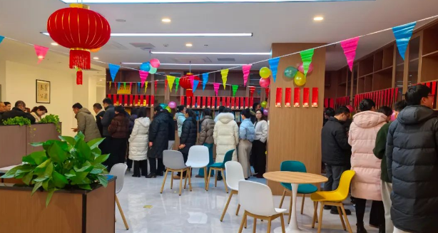 仪征市交通运输局：讲廉政 树新风 迎元宵