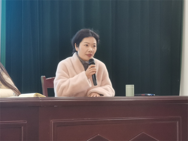 盱眙县维桥小学召开2025年春季开学“打开心之门 迎接新学期”家长会