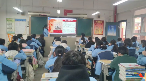 仪征市第二中学：弘扬雷锋精神 践行时代担当