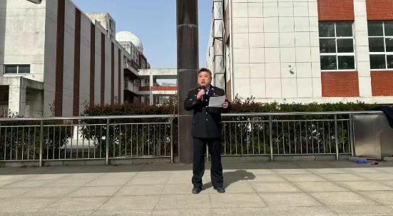 扬州维扬中学：筑牢校园安全防线 共同守护学生成长