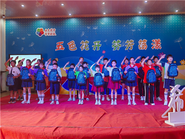 c7ceb9b9d1b1410a31ba08fc8d1a1ff.jpg