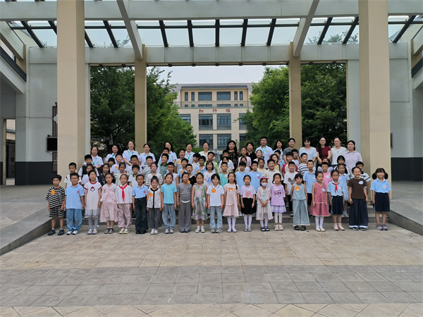 南京师范大学心理学院与盱眙五墩实验小学开展“积极心理素质提升”夏令营