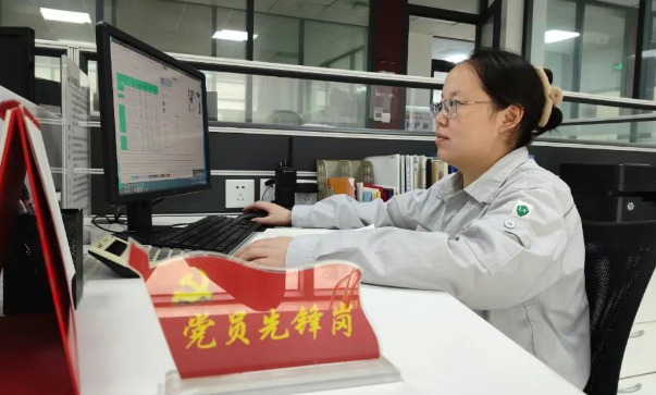 武汉奥克李锐：扎根一线 精益求精