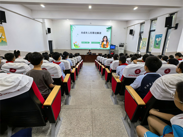 盱眙县五墩实验小学开展“增强法制观念  共建平安校园”法制副校长进校园宣讲活动