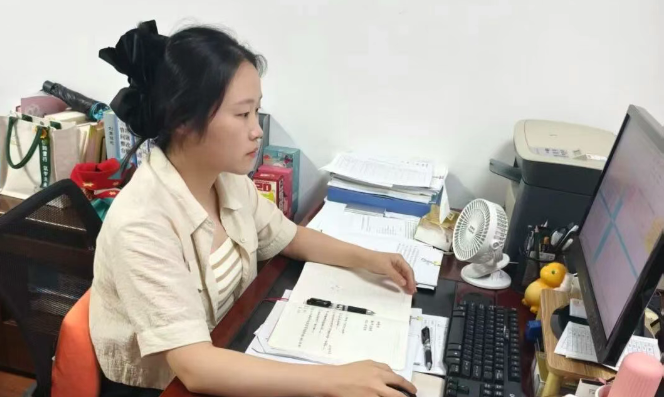 仪征刘集“数据工匠”李杨：立足基层岗位 绽放统计风采