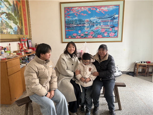 冬日送温暖,家园共育情——盱眙县旧铺镇中心幼儿园开展“冬日暖阳·家园共融”走访活动