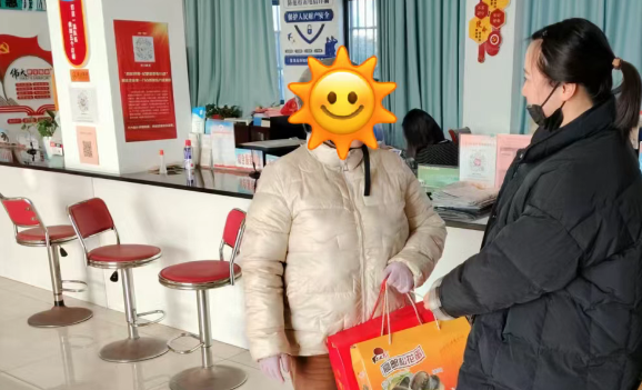 邗江区公道镇埝桥村：慰问暖民心，帮扶显担当