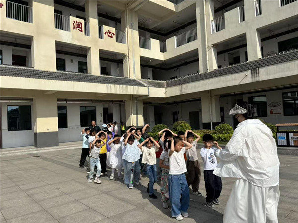 图片4.jpg