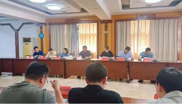 仪征住建局:压实责任 全面推进“瓶改管”“气改电”工作