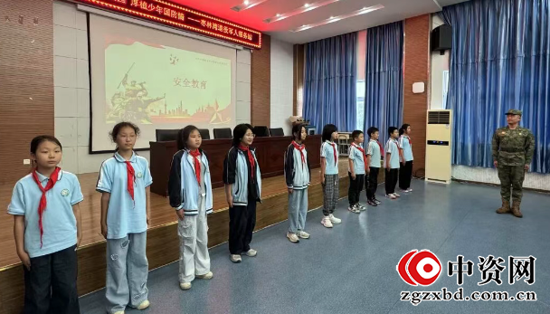 仪征枣林湾：阅兵战士进校园 厚植少年国防情 