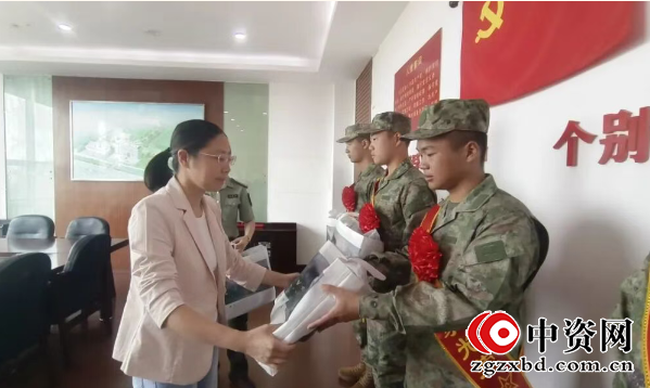仪征市新集镇:举行2026年秋季新兵欢送仪式